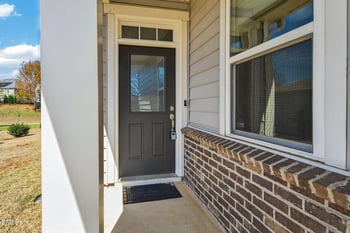 400 Eno Dr, Holly Springs, NC 27540