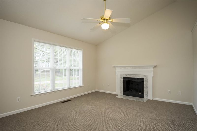 400 Flagg Rd, Holly Springs, NC 27540