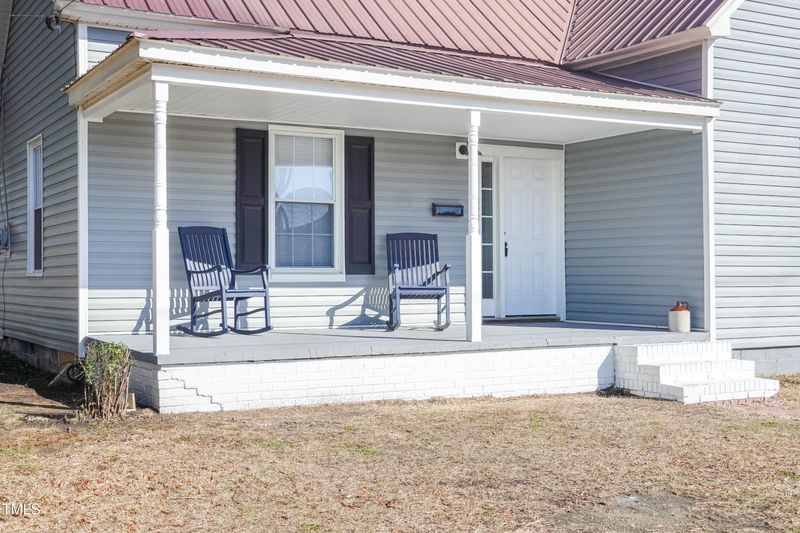 400 W H St, Erwin, NC 28339