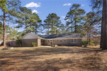400 Hallmark Rd, Fayetteville, NC 28303