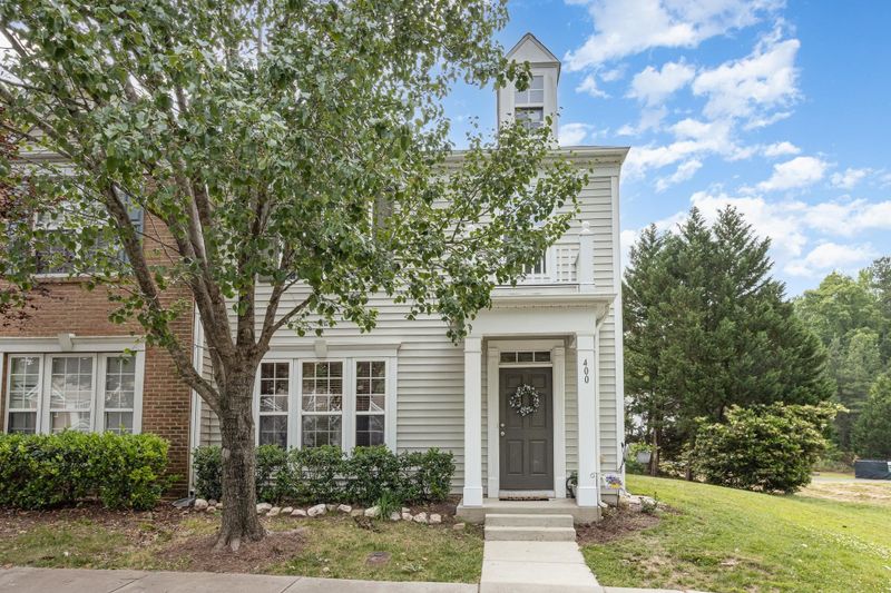 400 Hickory Meadow Cir, Morrisville, NC 27560