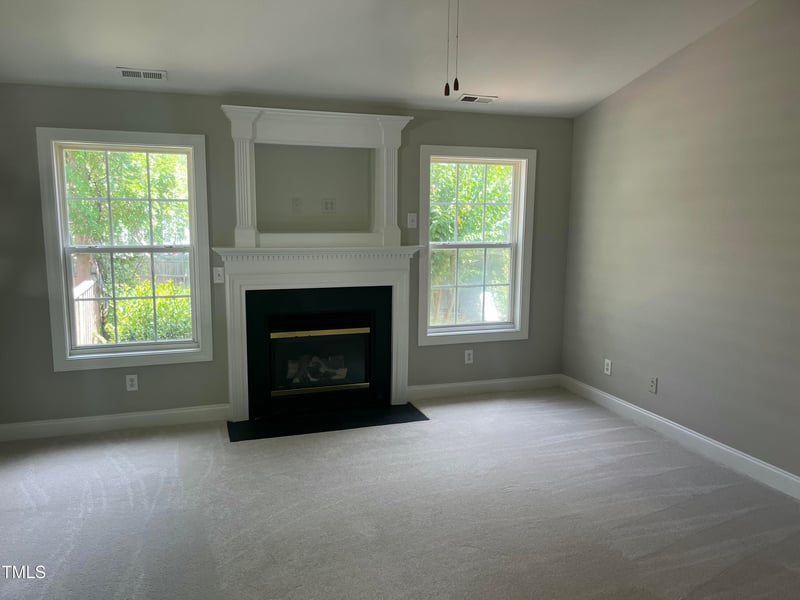 400 Holly Thorn Tc, Holly Springs, NC 27540