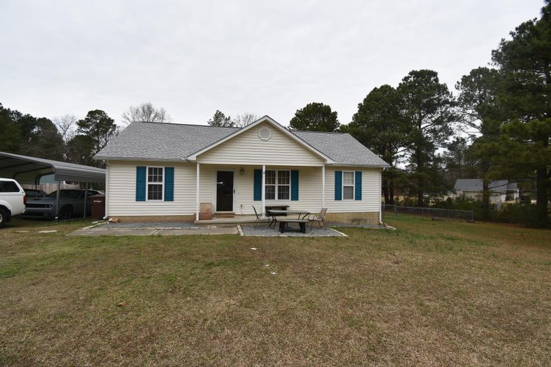 400 Irvan St, Clayton, NC 27520