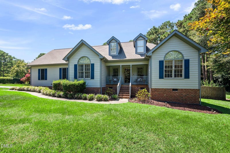 400 La Vista Ct, Benson, NC 27504