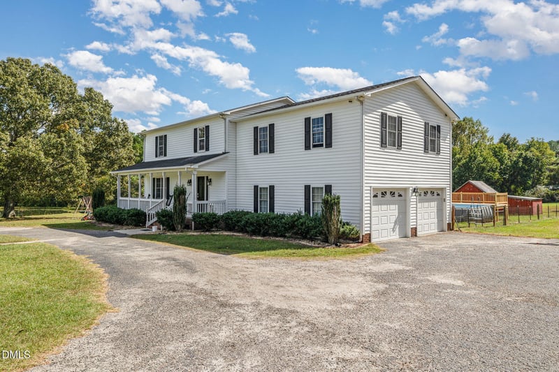 400 Lazy J Dr, Smithfield, NC 27577