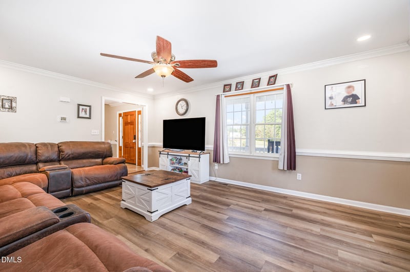400 Lazy J Dr, Smithfield, NC 27577