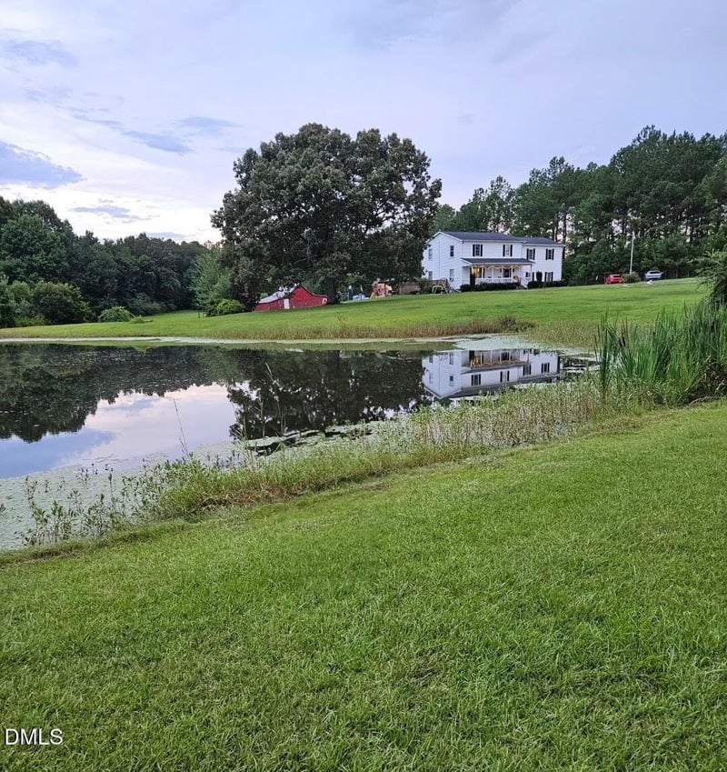 400 Lazy J Dr, Smithfield, NC 27577