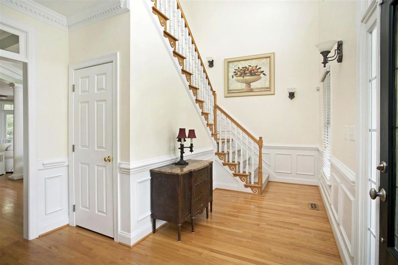 400 Magdala Pl, Apex, NC 27502