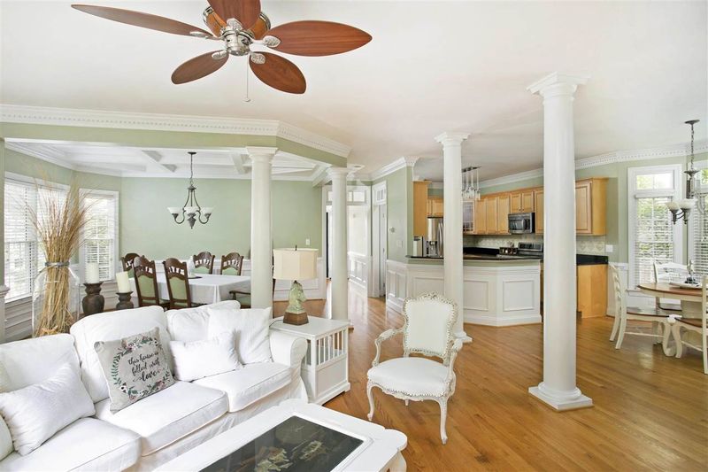 400 Magdala Pl, Apex, NC 27502
