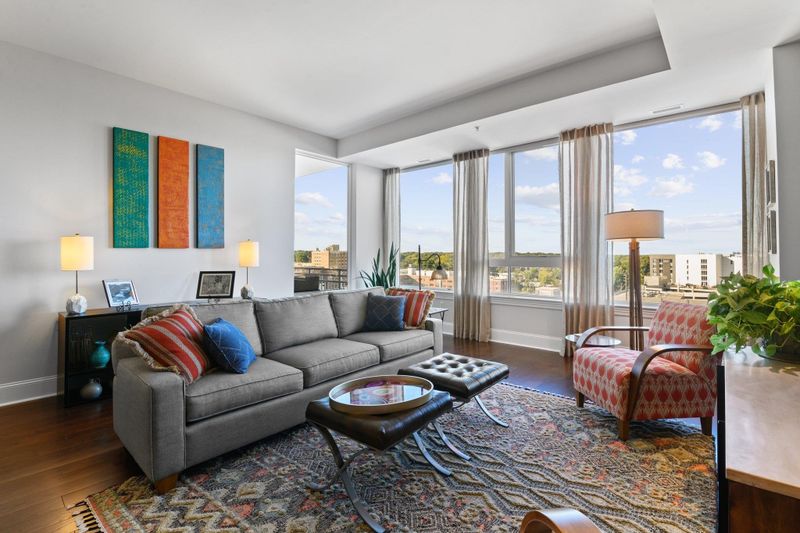400 W North St #1018, Raleigh, NC 27603