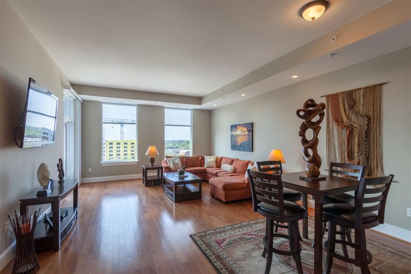 400 W North St #1034, Raleigh, NC 27603