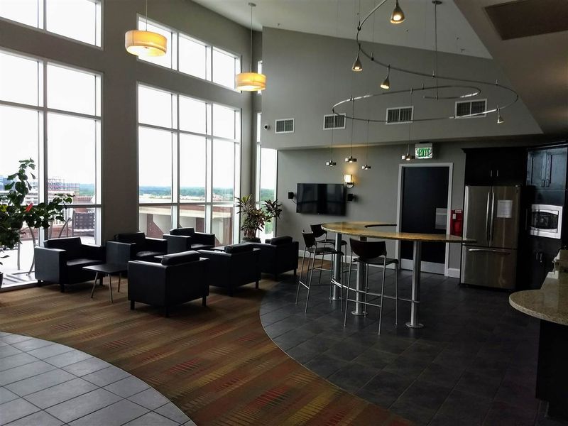 400 W North St #1418, Raleigh, NC 27603