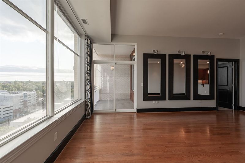 400 W North St #1502, Raleigh, NC 27603