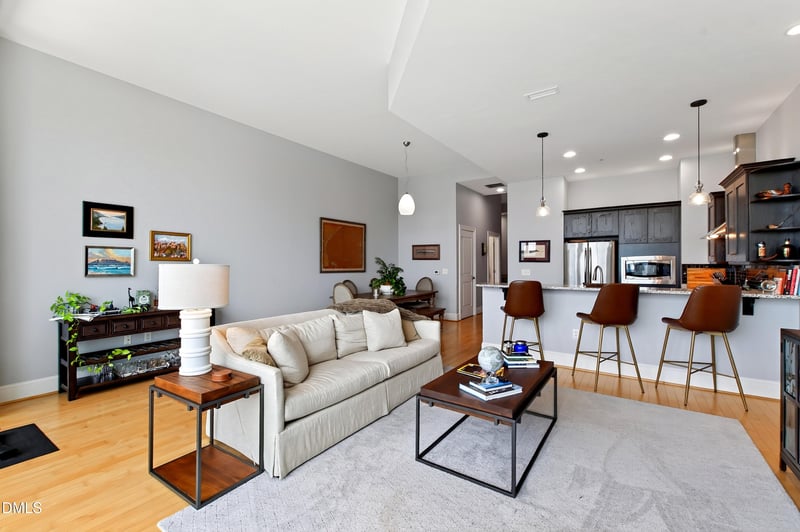 400 W North St #1604, Raleigh, NC 27603