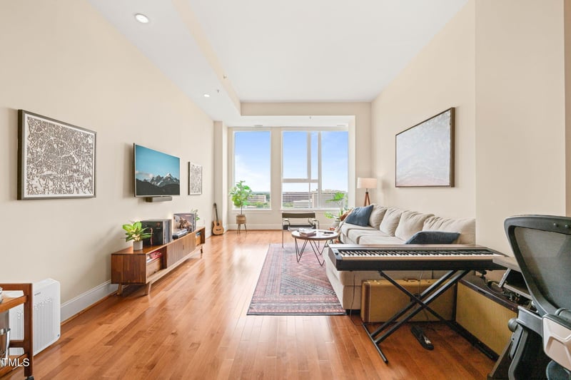 400 W North St #1628, Raleigh, NC 27603