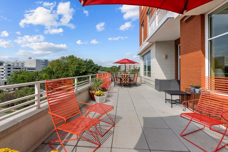 400 W North St #506, Raleigh, NC 27603