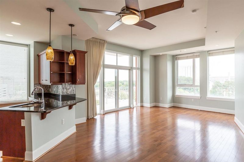 400 W North St #726, Raleigh, NC 27603