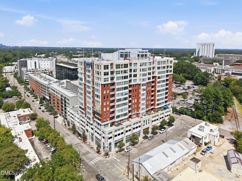 400 W North St #826, Raleigh, NC 27603