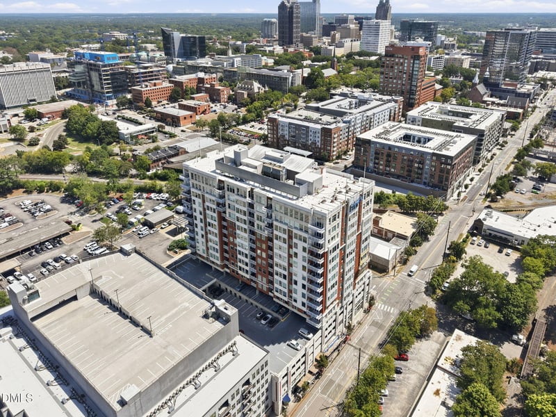 400 W North St #826, Raleigh, NC 27603