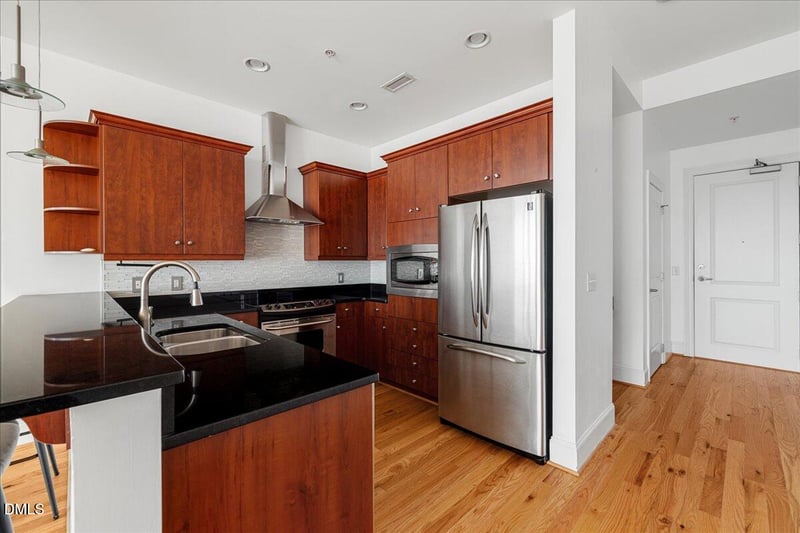 400 W North St #900, Raleigh, NC 27603