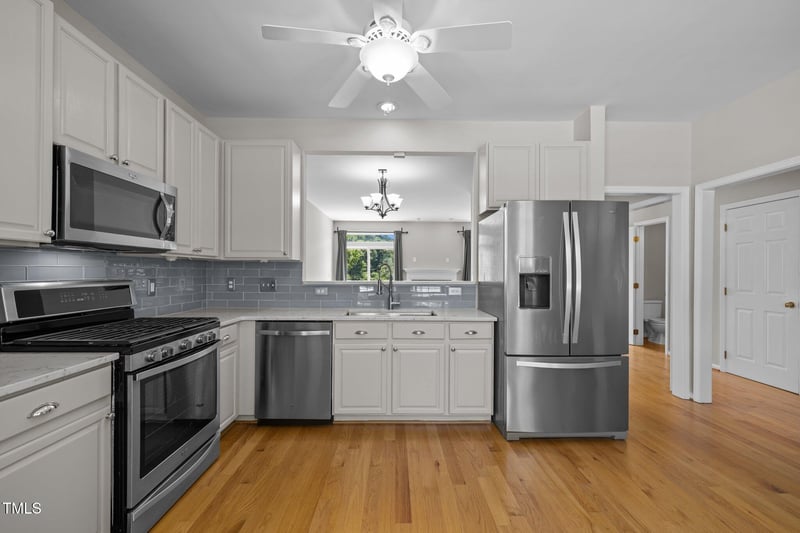 400 Nottinghill Walk, Apex, NC 27502