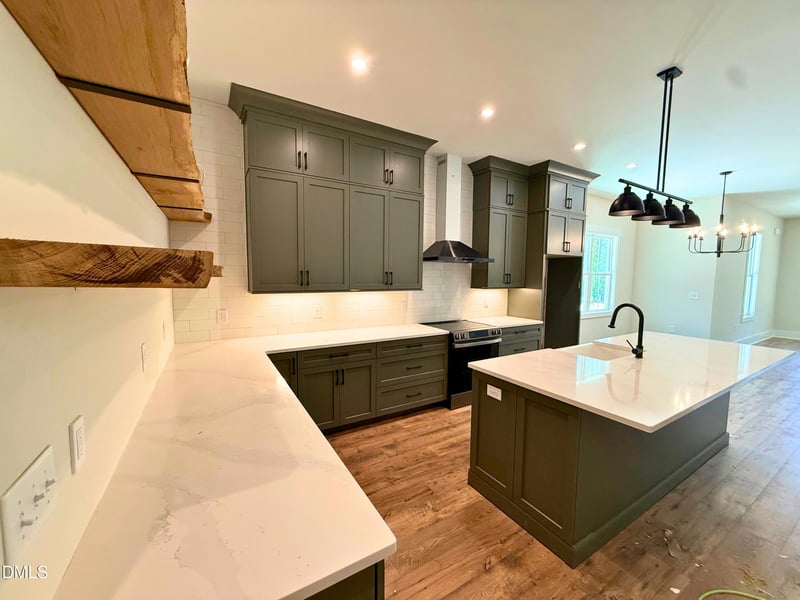 400 Pilot Ridge Rd, Zebulon, NC 27597