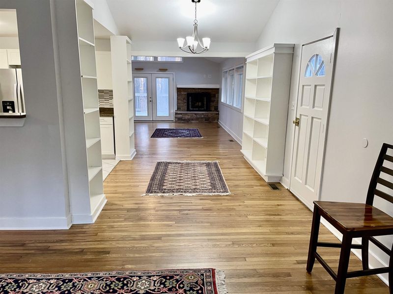 400 Piney Mountain Rd, Chapel Hill, NC 27516