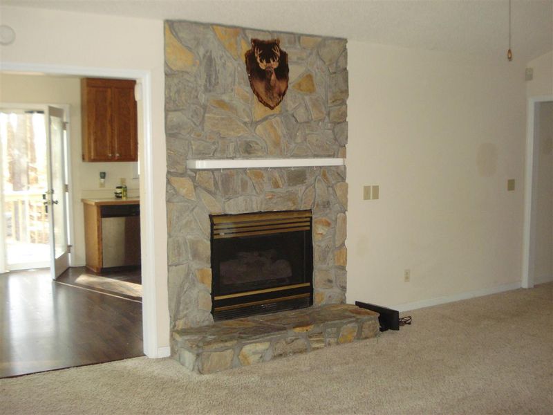 400 Plantation Rd, Clayton, NC 27520