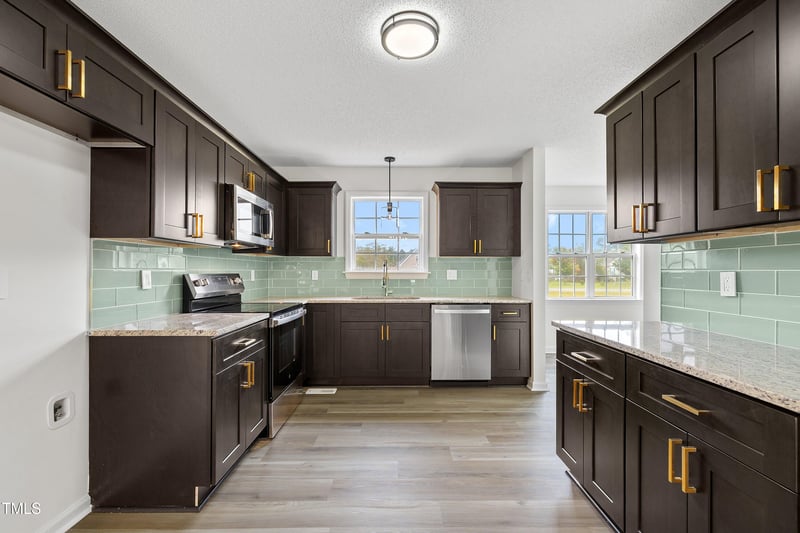 400 Rose Ct, Benson, NC 27504