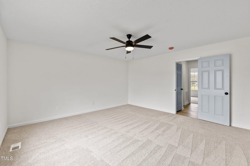400 Rose Ct, Benson, NC 27504