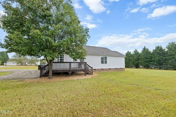 400 Rose Ct, Benson, NC 27504