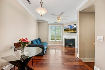 400 Rosemary St #102, Chapel Hill, NC 27516