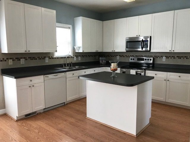 400 Sarazen Dr, Clayton, NC 27527