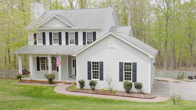 400 Settlers Tc, Hillsborough, NC 27278