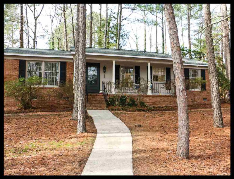 400 Sharon Rd, Chapel Hill, NC 27517