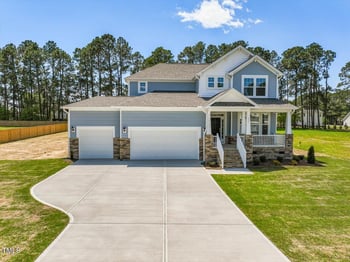400 Shelby Meadow Ln, Angier, NC 27501