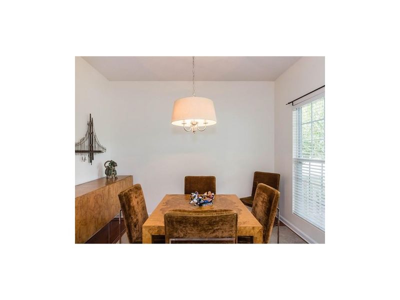 400 Sunland Dr, Mebane, NC 27302