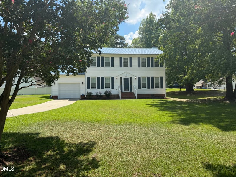 400 Thorndale Dr, Dunn, NC 28334