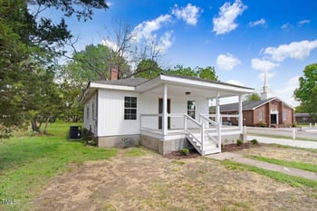 400 Townsend St, Dunn, NC 28334