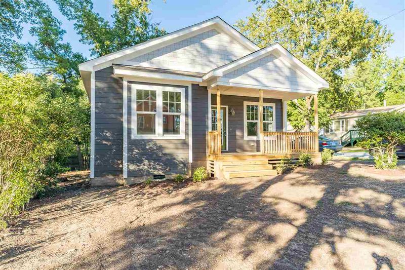 400 West St, Apex, NC 27502