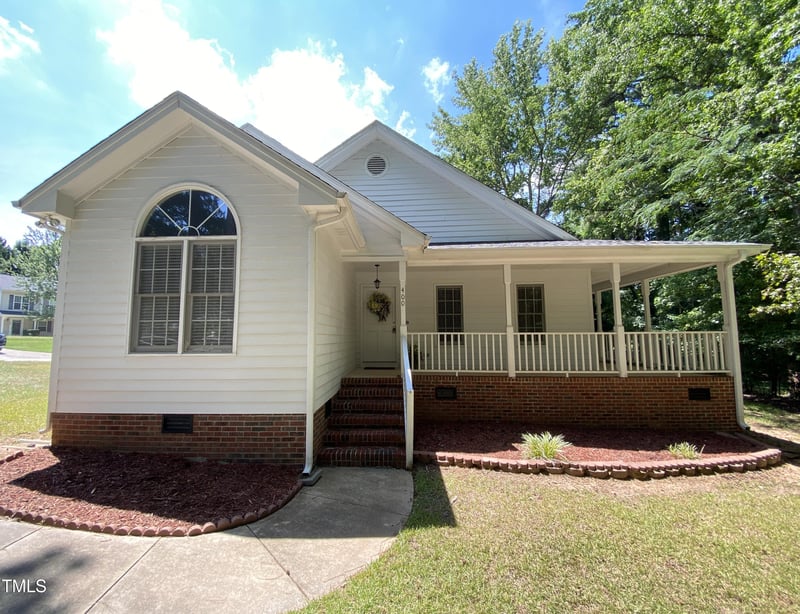 400 Westminster Dr, Clayton, NC 27520