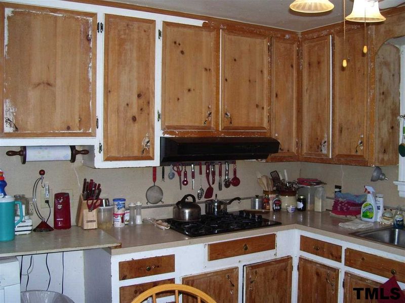 400 E Whitaker Mill Rd, Raleigh, NC 27608
