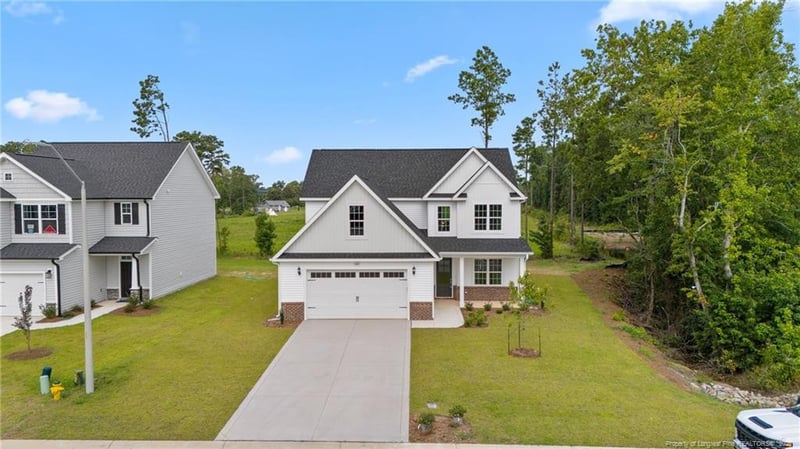 400 Whitestone Dr, Fayetteville, NC 28312