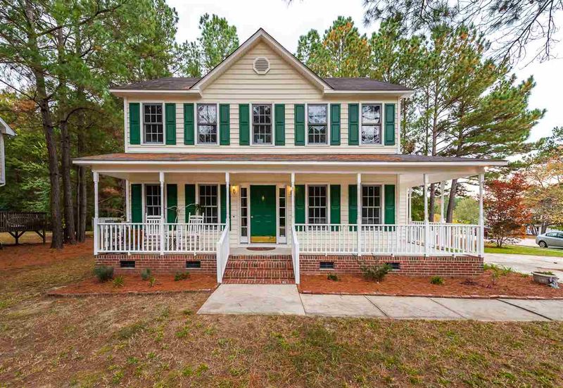 4000 Mangrove Dr, Raleigh, NC 27616