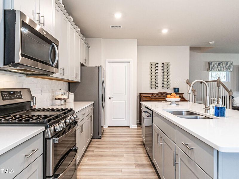 4000 Passenger Pl, Durham, NC 27703