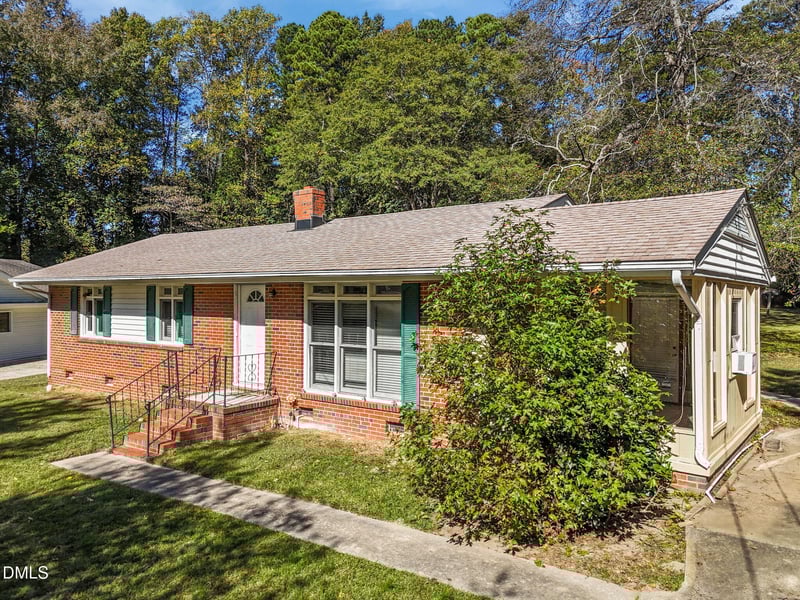 4000 Vesta Dr, Raleigh, NC 27603