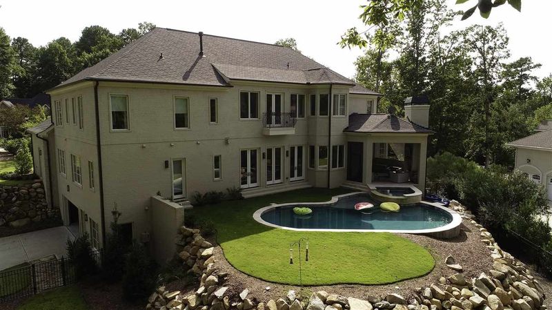 40000 Worth, Chapel Hill, NC 27517