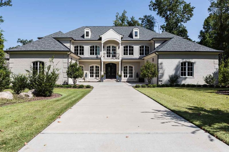 40000 Worth, Chapel Hill, NC 27517