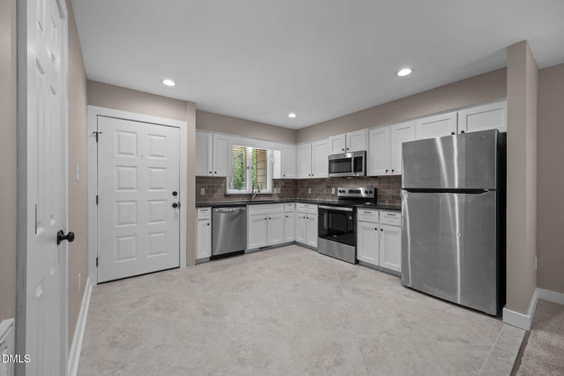 4001 Arckelton Dr, Raleigh, NC 27612