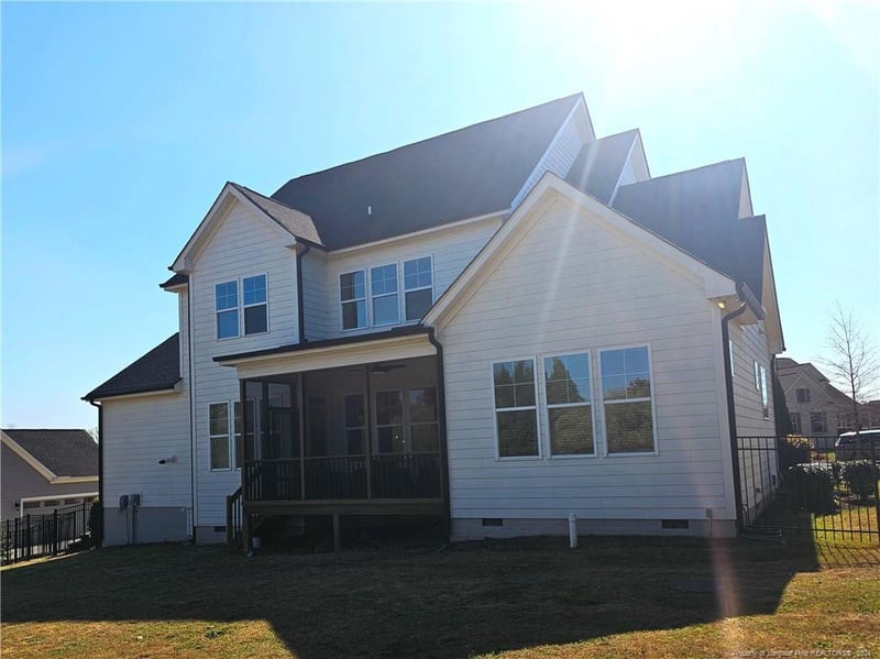 4001 Banks Stone Dr, Raleigh, NC 27603
